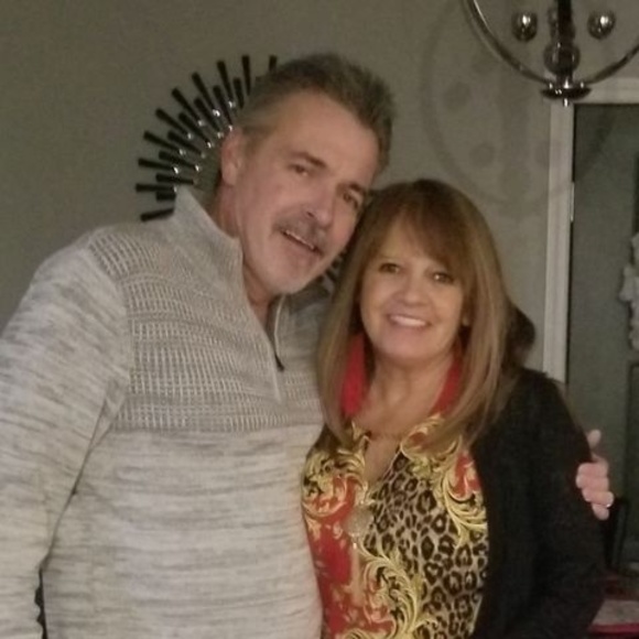 Meet your Posher, Pamela - Picture 1 of 1